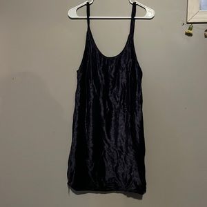 Hand made purple velvet dress. Free size made in India. 100% rayon.